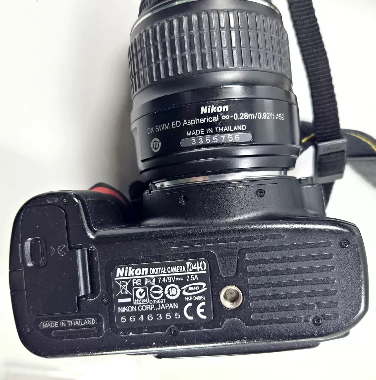APARAT NIKON D40