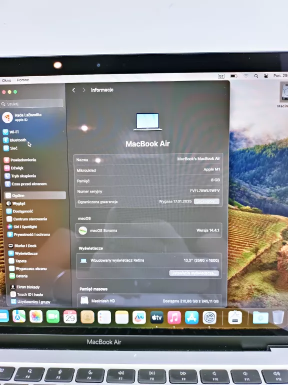 apple-macbook-air-m1-133-8gb-256gb-mac-os-gwiezdna-szarosc-liczba-rdzeni-procesora-4329-7