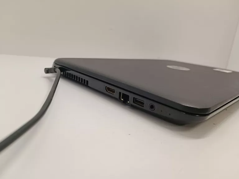laptop-hp-qcwb335-zasilacz-stan-uzywany