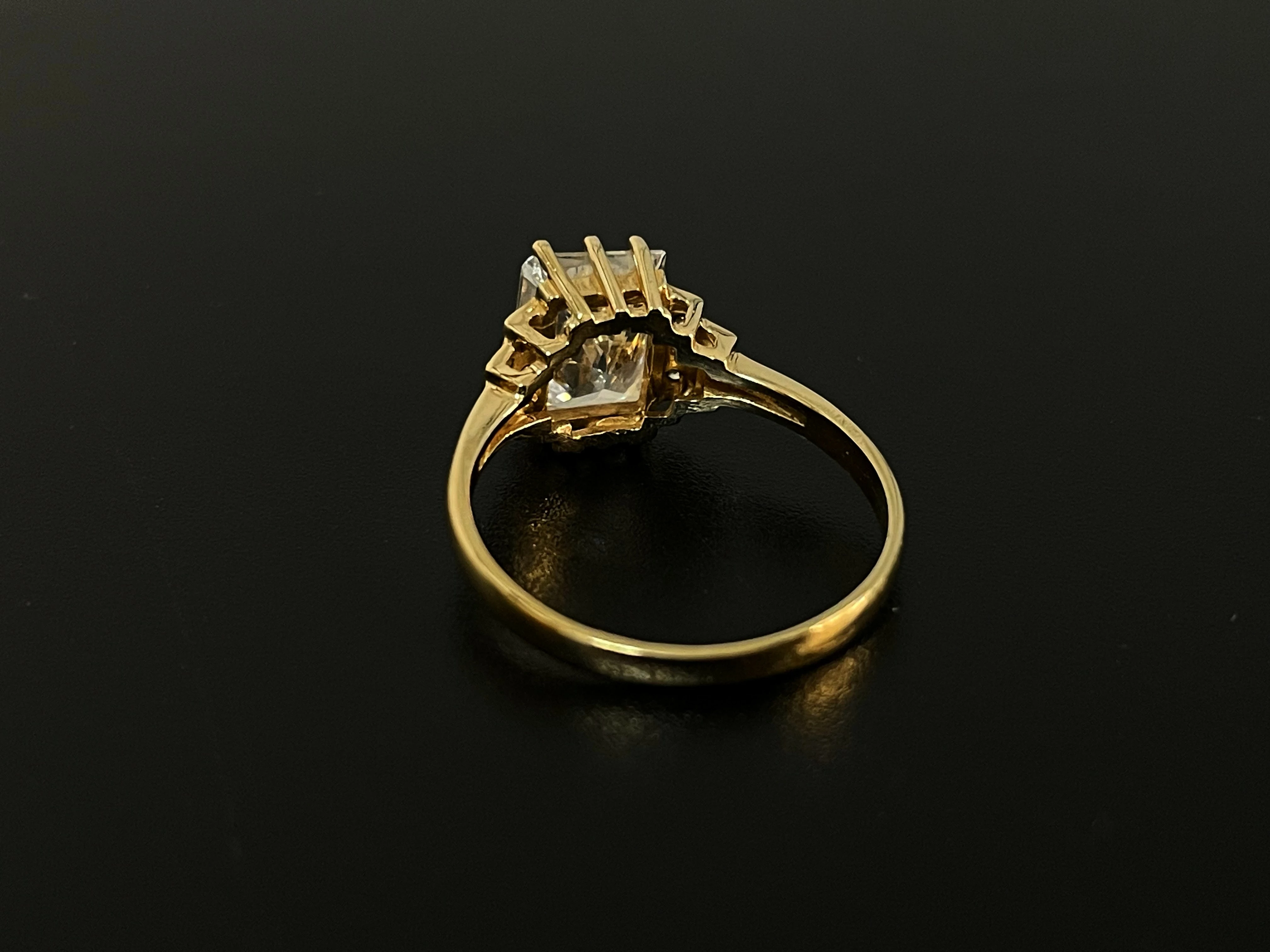 elegancki-zloty-pierscionek-p585-w-324g-marka-bez-marki