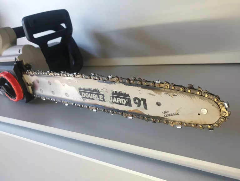 PILARKA ŁAŃCUCHOWA ELEKTRYCZNA DEDRA DED8702