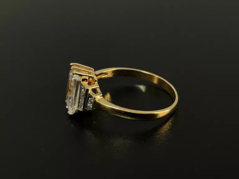ELEGANCKI ZŁOTY PIERŚCIONEK P.585 W. 3,24G