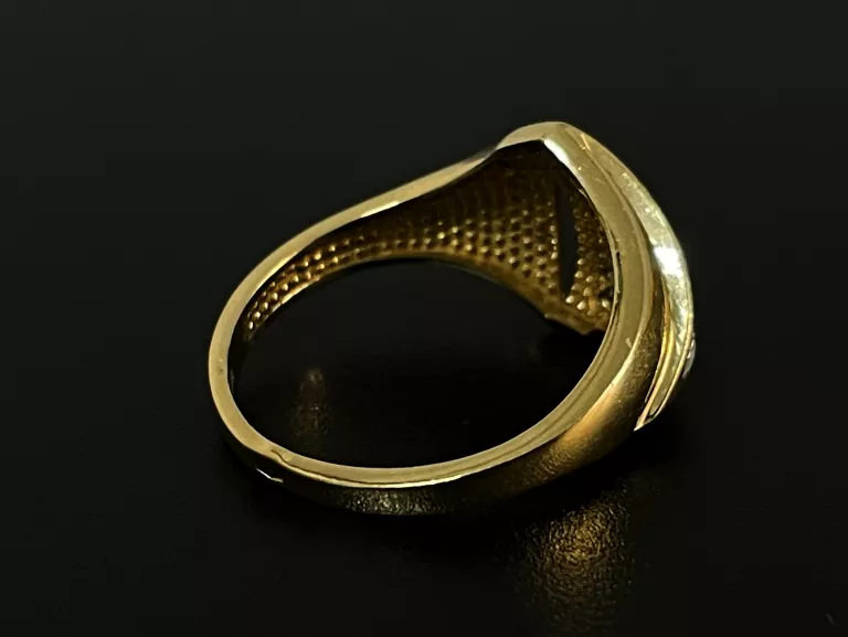 stylowy-zloty-pierscionek-p585-w319g-stan-uzywany