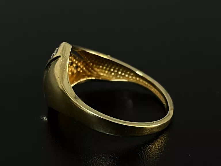 stylowy-zloty-pierscionek-p585-w319g-rodzaj-wyrob-jubilerski