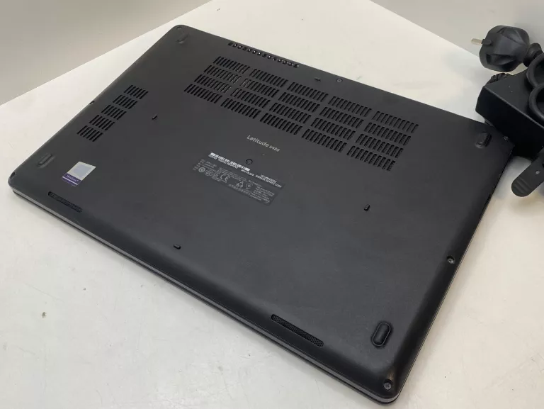 LAPTOP DELL LATITUDE INTEL I5 16GB RAM 512 SSD + ŁAD