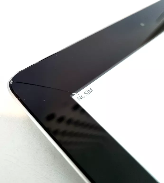TABLET APPLE IPAD 4 GEN MD522FD 16GB )* PĘKNIĘTY EKRAN