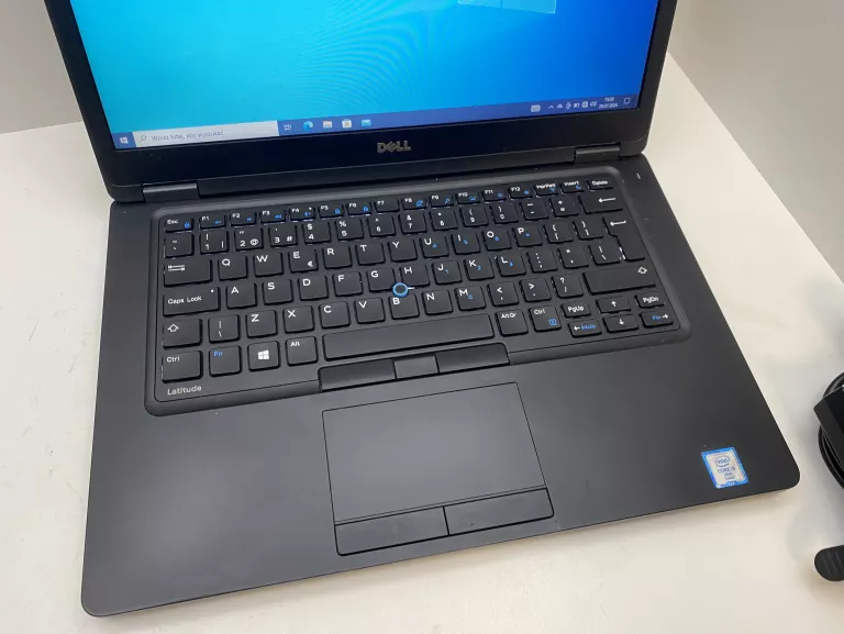 LAPTOP DELL LATITUDE INTEL I5 16GB RAM 512 SSD + ŁAD