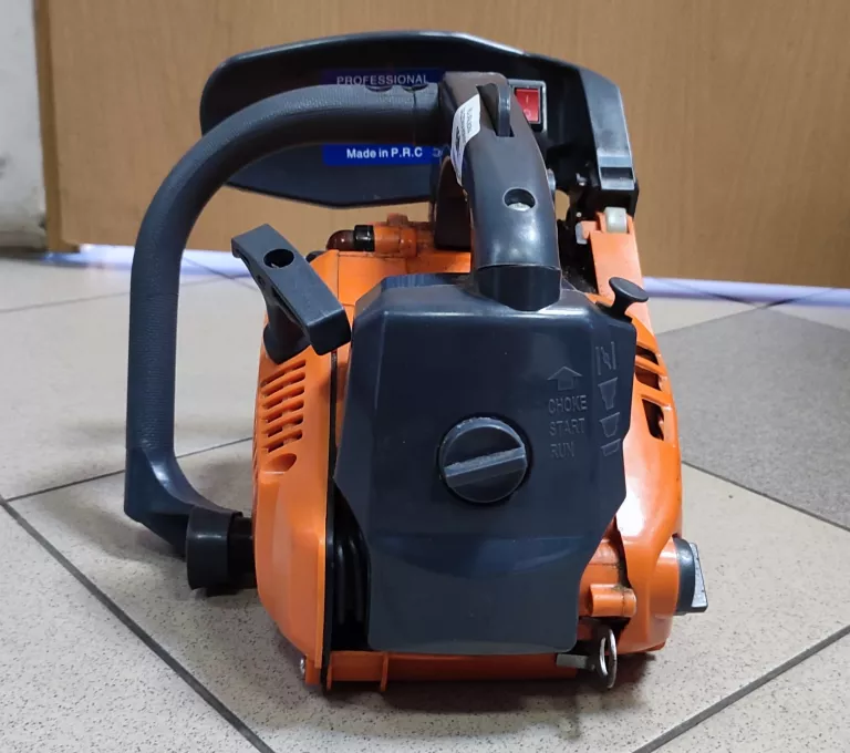 pila-spalinowa-galeziowka-works-cs-2500-zasilanie-spalinowe