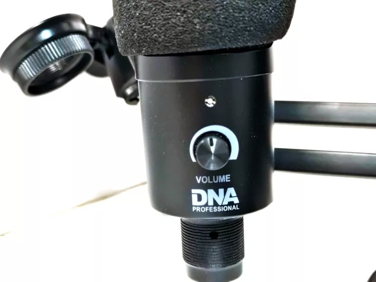 MIKROFON DNA PROFESSIONAL + STATWY + AKCESORIA
