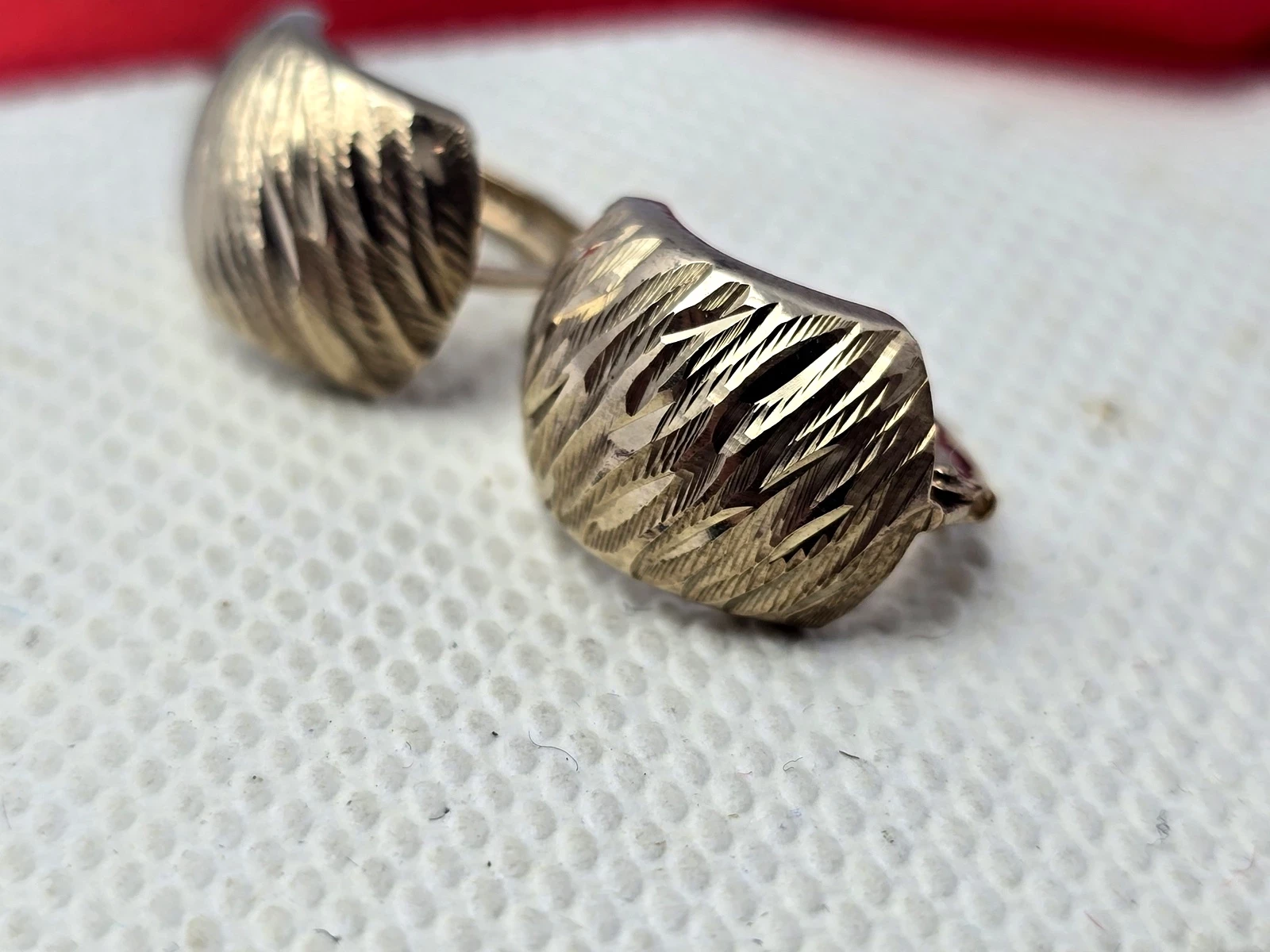 piekne-zmyslowe-zlote-kolczyki-16g-333-8k-stan-11323-2