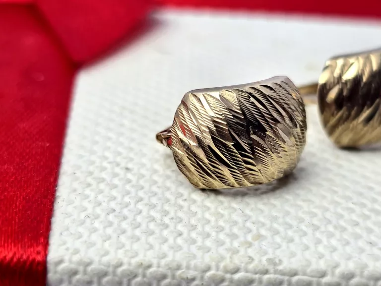 piekne-zmyslowe-zlote-kolczyki-16g-333-8k-rodzaj-2205-2