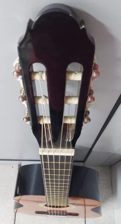 gitara-akustyczna-sheffield-z-pokrowcem-1-go-maja-11a-libiaz