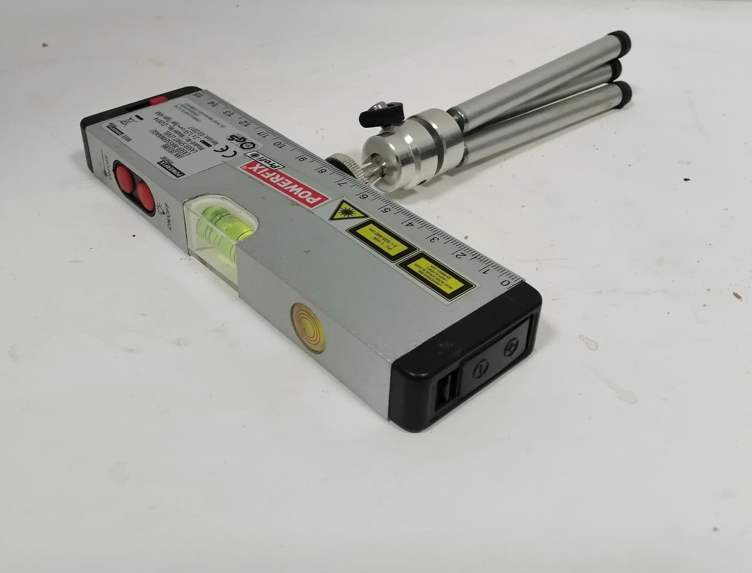 poziomica-ze-stojakiem-powerfix-ian285086-marka-248811-1090266