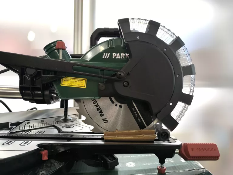 pila-ukosnica-parkside-pzks-2000-c3-marka-parkside