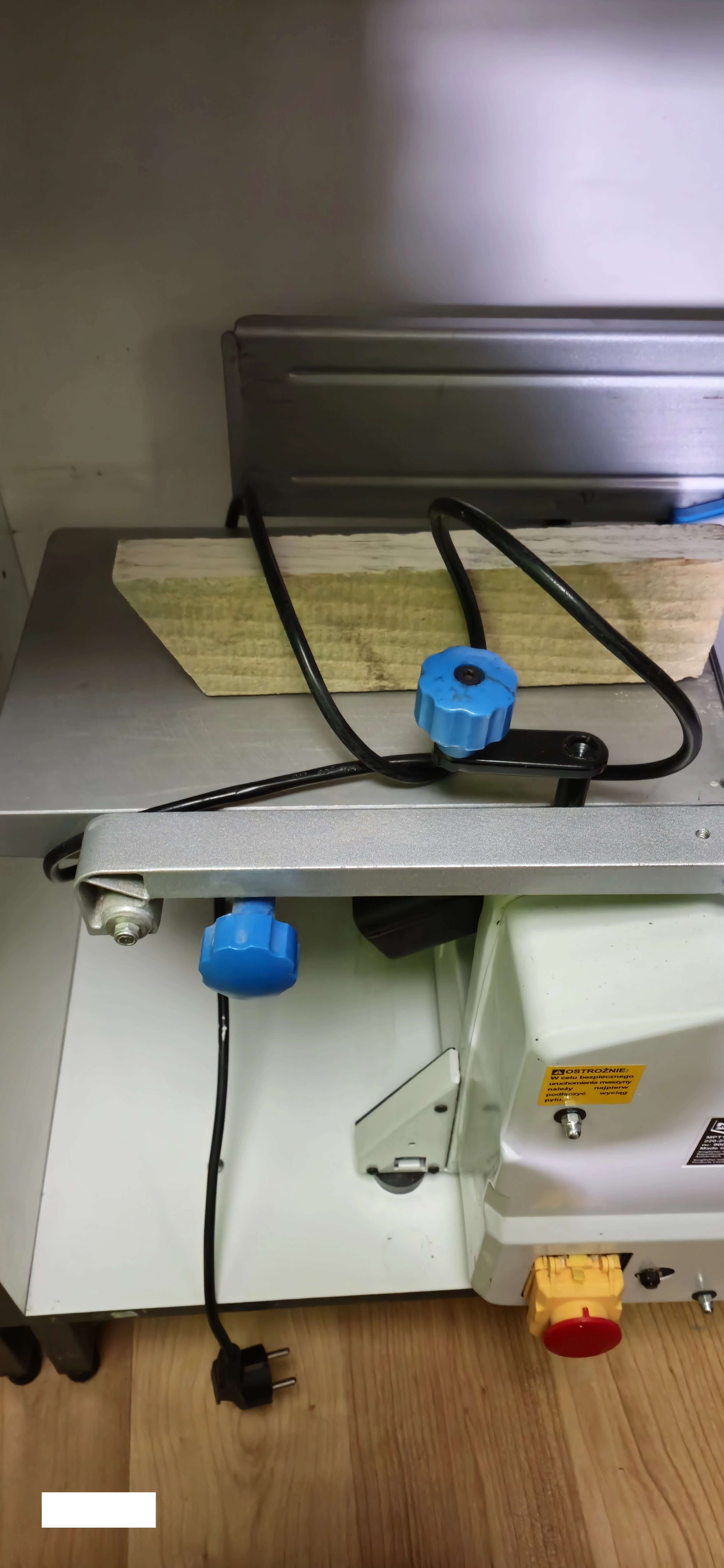 strugarko-grubosciowka-macallister-1500-w-gw-stan-uzywany