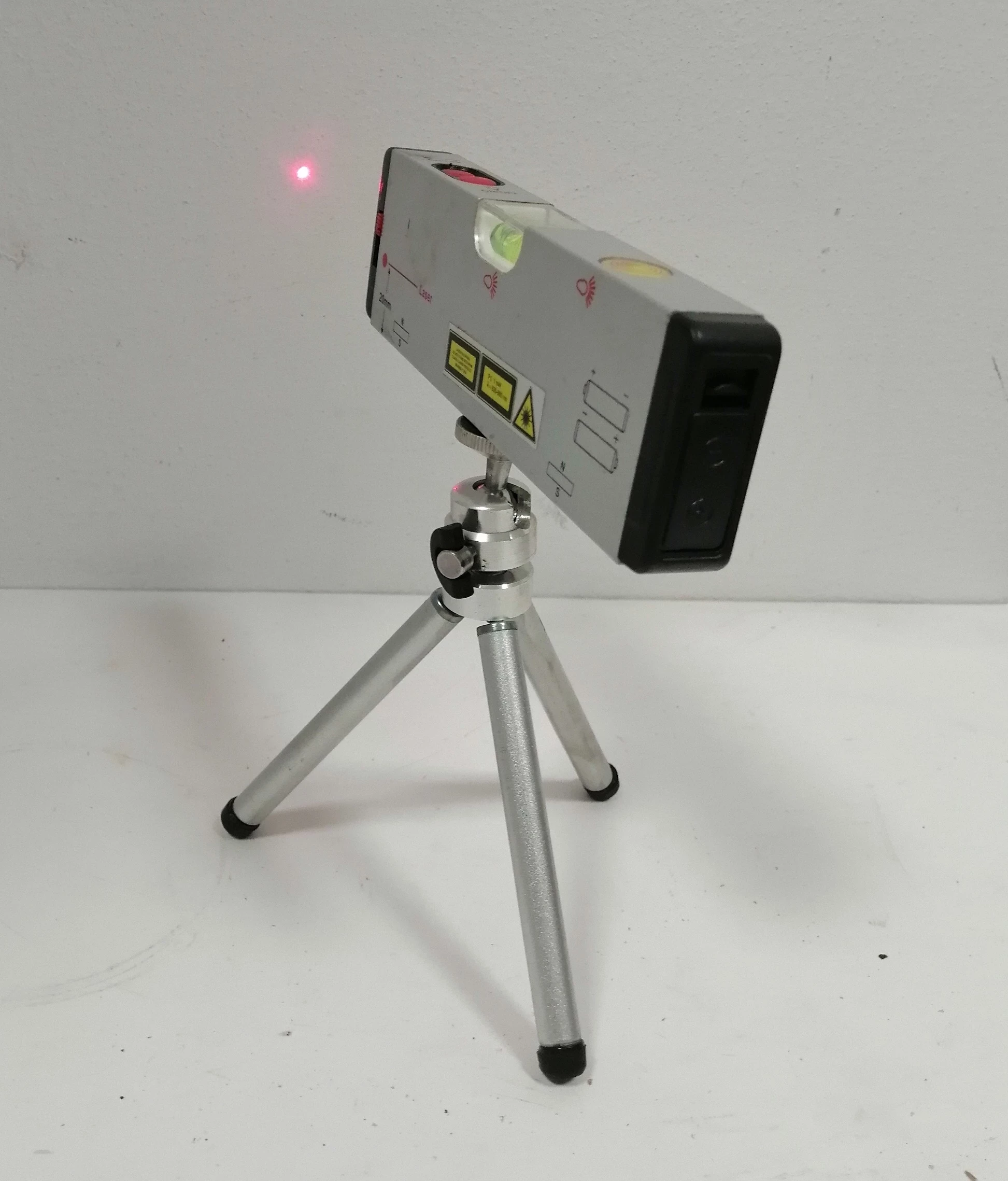 poziomica-ze-stojakiem-powerfix-ian285086-ean-gtin-4058436323503