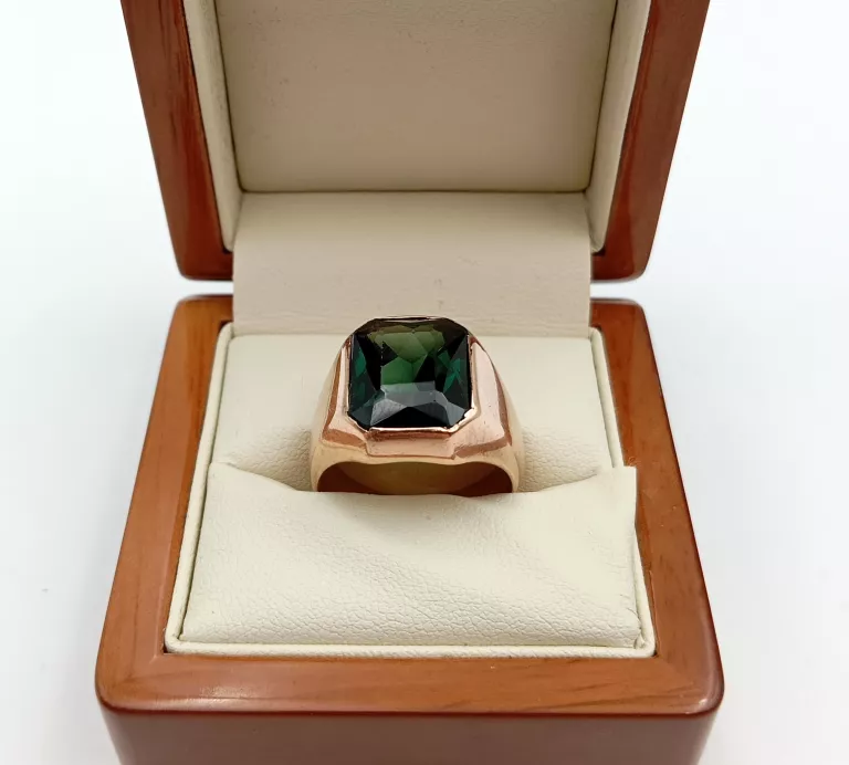 wyjatkowy-sygnet-z-zielonym-kamieniem-p585-1628g-marka-226434-1704211