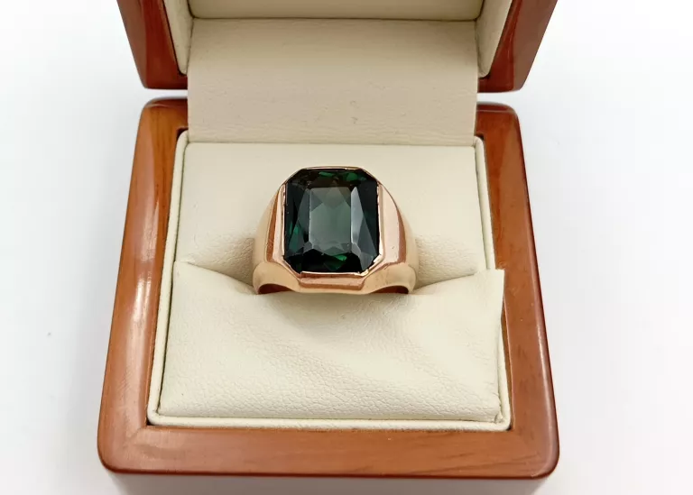 wyjatkowy-sygnet-z-zielonym-kamieniem-p585-1628g-material-17128-2