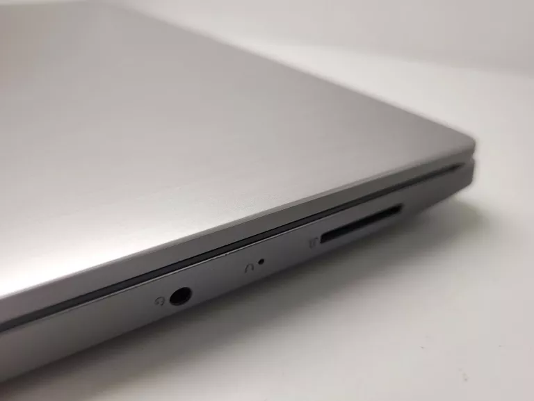 laptop-lenovo-ideapad-3-15iilk4dx-256gb-ssd-8gb-ram-i3-1005g1-komplet-pojemnosc-dysku-256