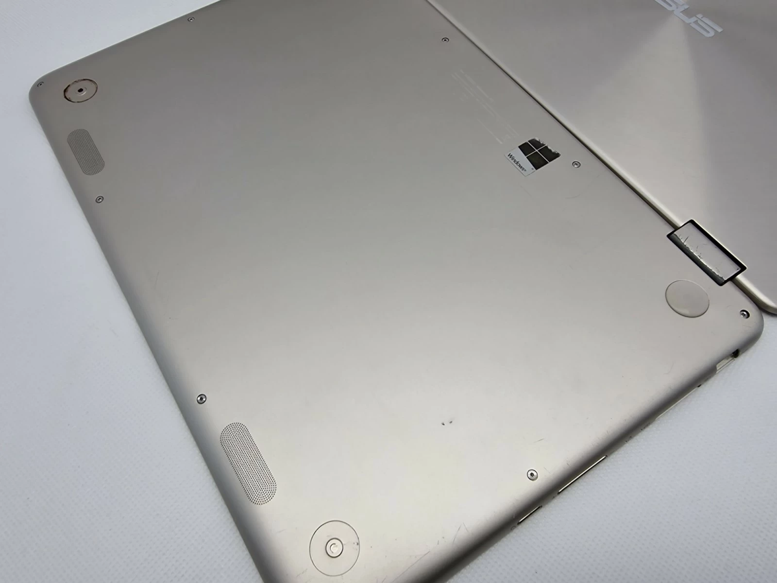 laptop-asus-zenbook-flip-ux360ca-m3-7y308gb256ssd-typ-dysku-twardego-128550-2