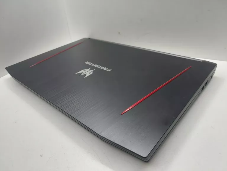 LAPTOP ACER PREDATOR HELIOS 300 I7-8750H/8GB RAM/1TB HDD