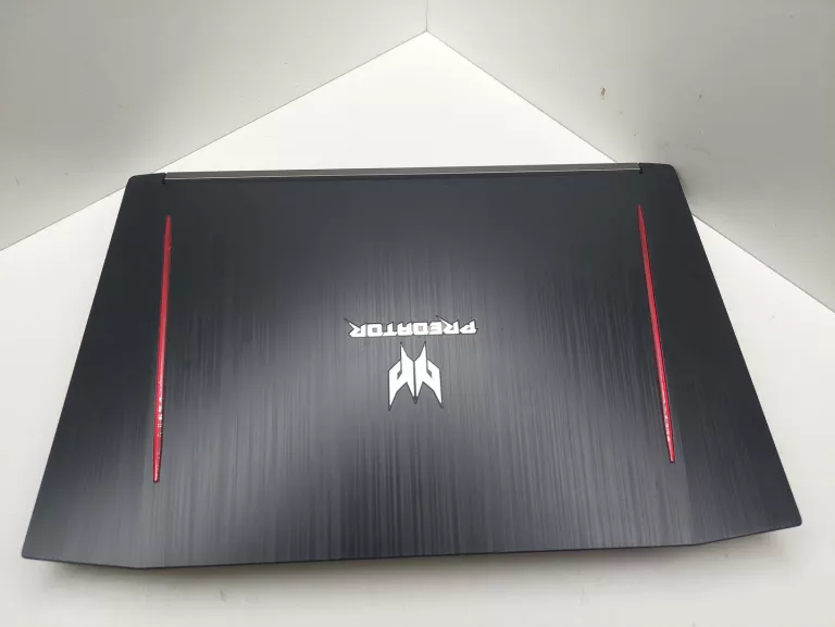 LAPTOP ACER PREDATOR HELIOS 300 I7-8750H/8GB RAM/1TB HDD