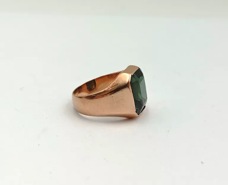 wyjatkowy-sygnet-z-zielonym-kamieniem-p585-1628g-cechy-207358-231606