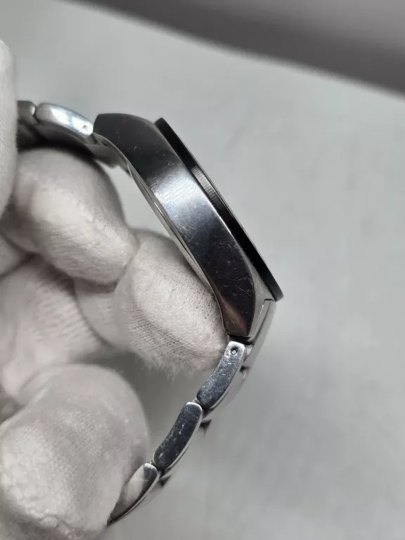 zegarek-meski-tissot-prs-516-t0444172103100-ksztalt-koperty-okragla