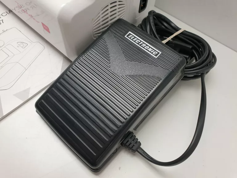 maszyna-do-szycia-redstar-r07-ean-gtin-5907690126179