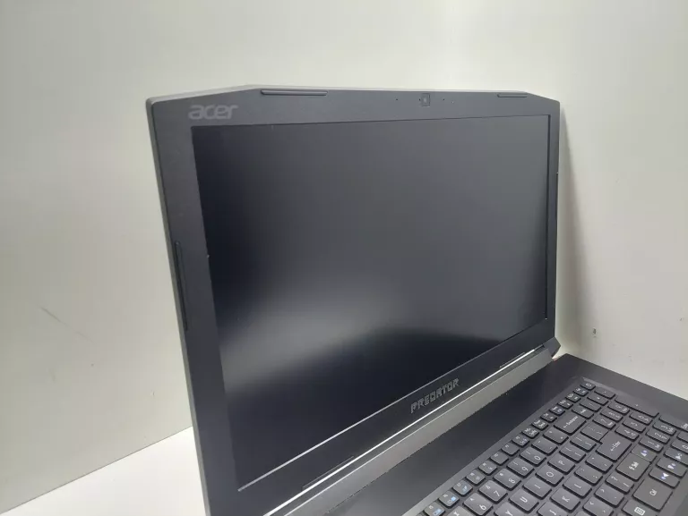 LAPTOP ACER PREDATOR HELIOS 300 I7-8750H/8GB RAM/1TB HDD
