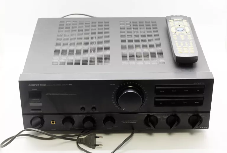 WZMACNIACZ STEREO ONKYO A-R700 + PILOT + PILOT UNIWESALNY
