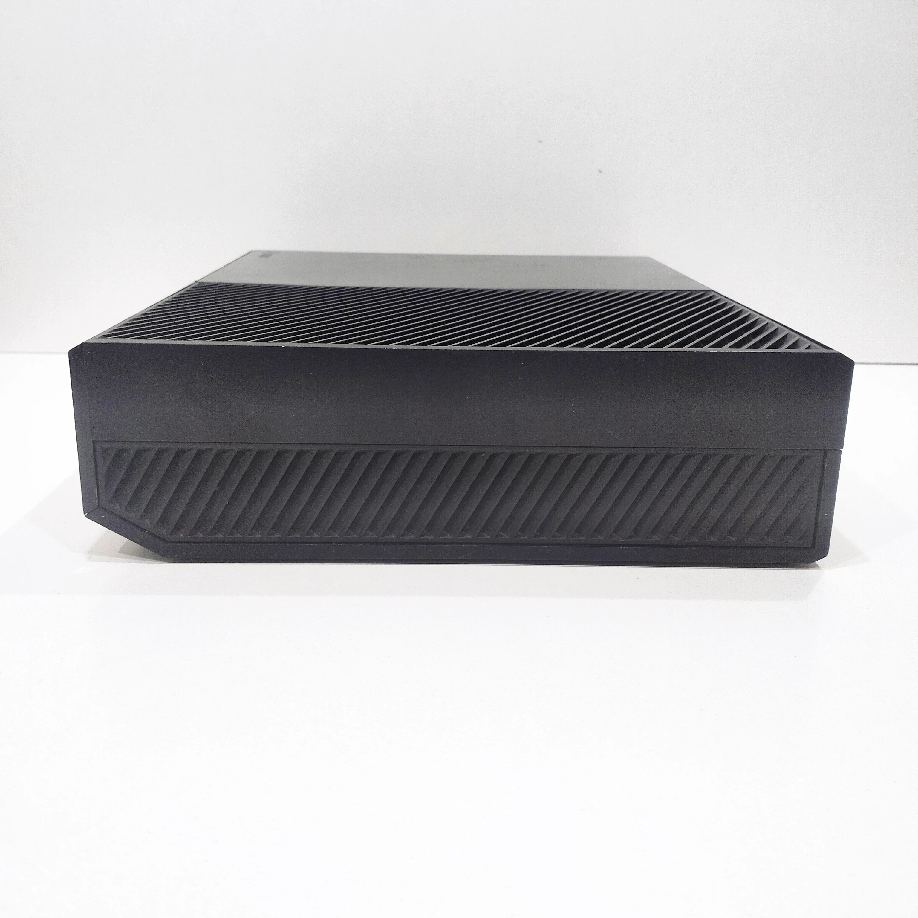 konsola-xbox-one-wersja-konsoli-130591-1