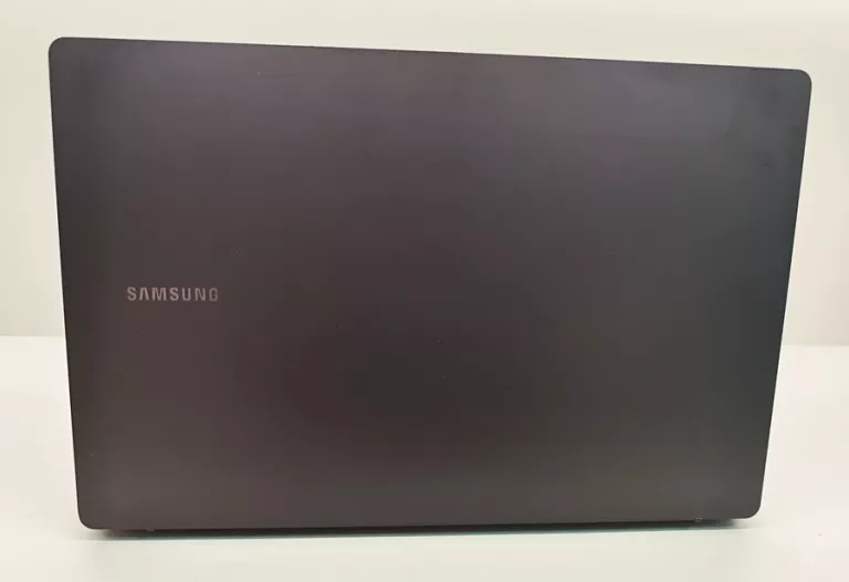 LAPTOP SAMSUNG GALAXY BOOK 2 32GB/512GB | CORE I7 | WIN 11 PRO