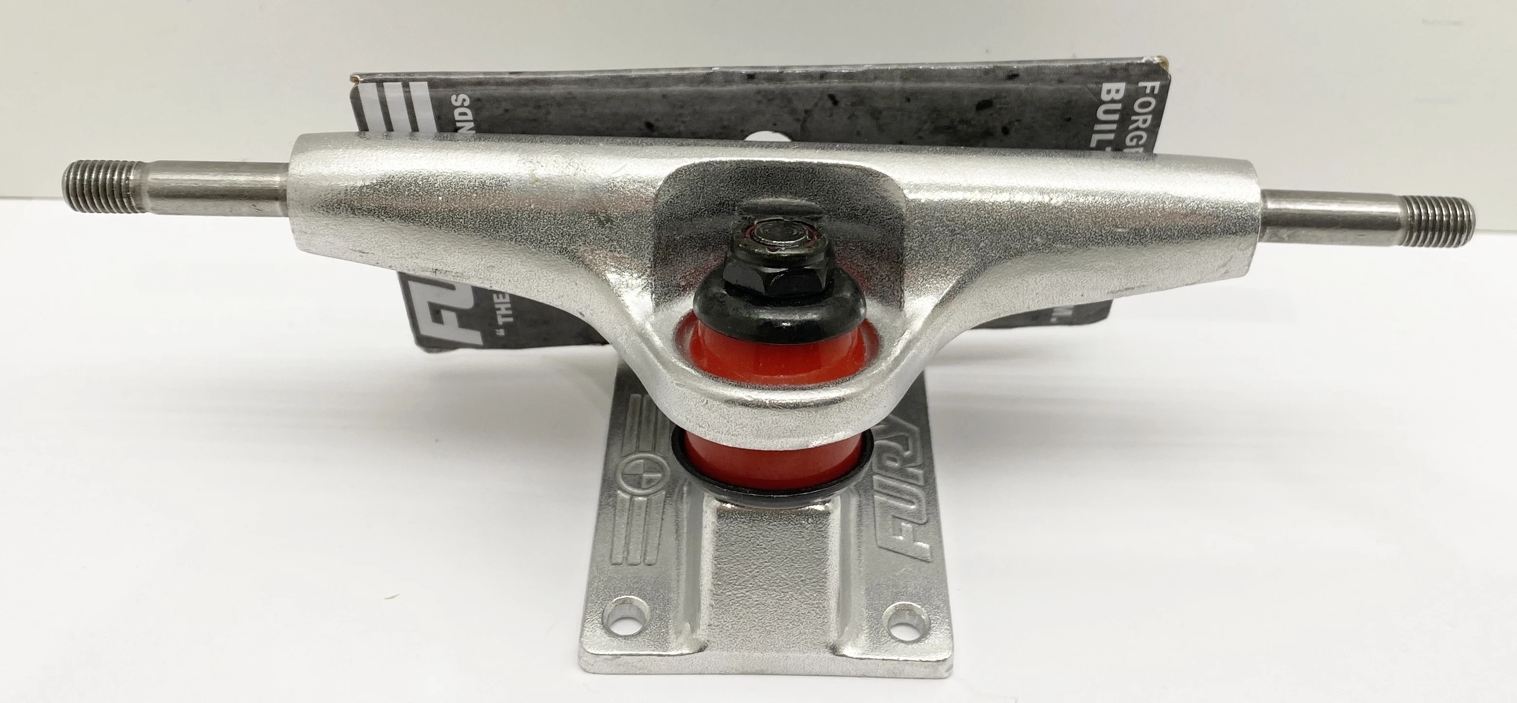 truck-do-deskorolki-fury-z-kuta-podstawa-daszynskiego-22-wroclaw-gracja