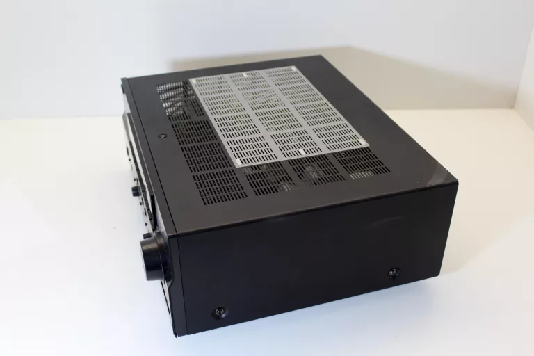 AMPLITUNER YAMAHA RX-V663 IDEALNY STAN + PILOT + PUDEŁKO