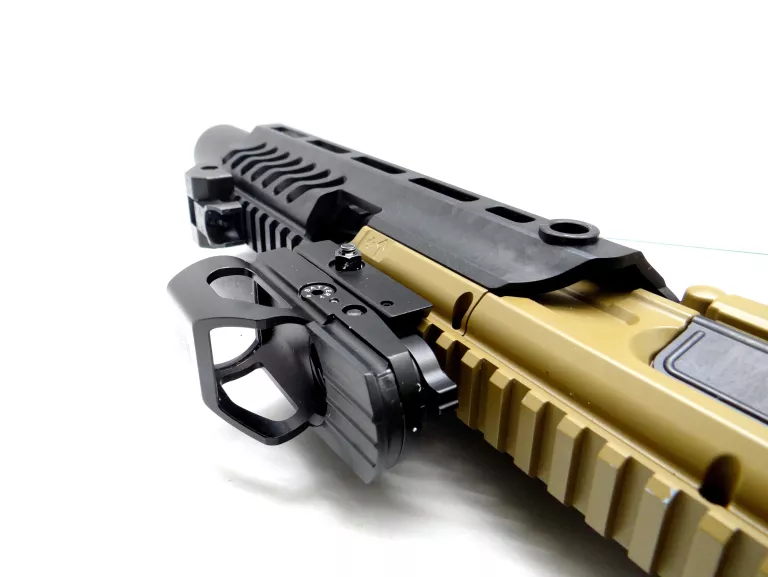 WIATRÓWKA NA CO2 SIG SAUER MCX RATTLER CANEBRAKE KALIBER 4,5 MM LUFA GŁADK