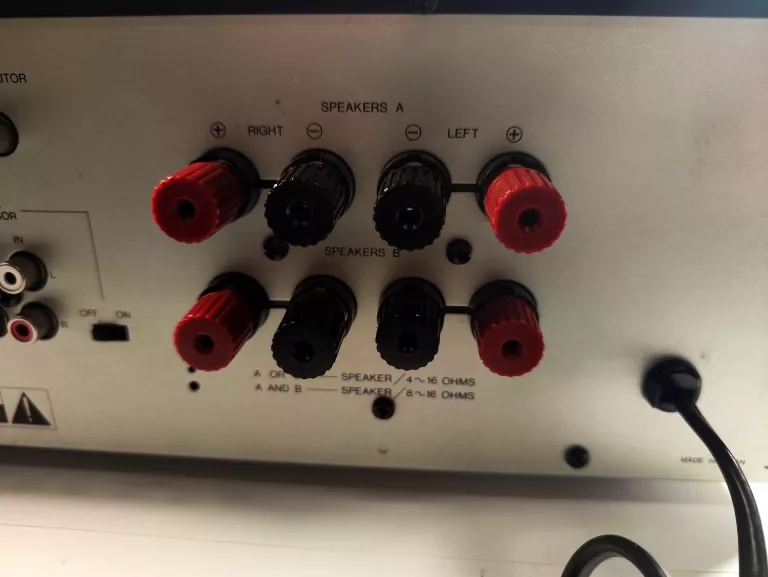 AMPLITUNER LUXMAN LV-101