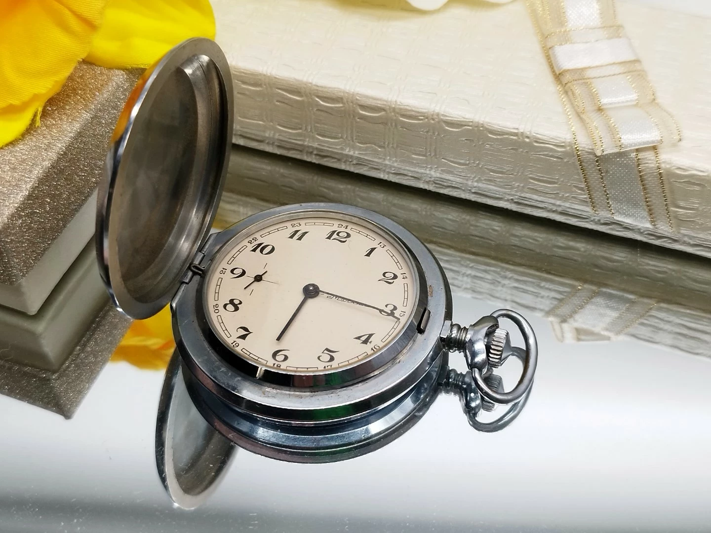 zegarek-kieszonkowy-molnija-stan-nie-wymaga-renowacji