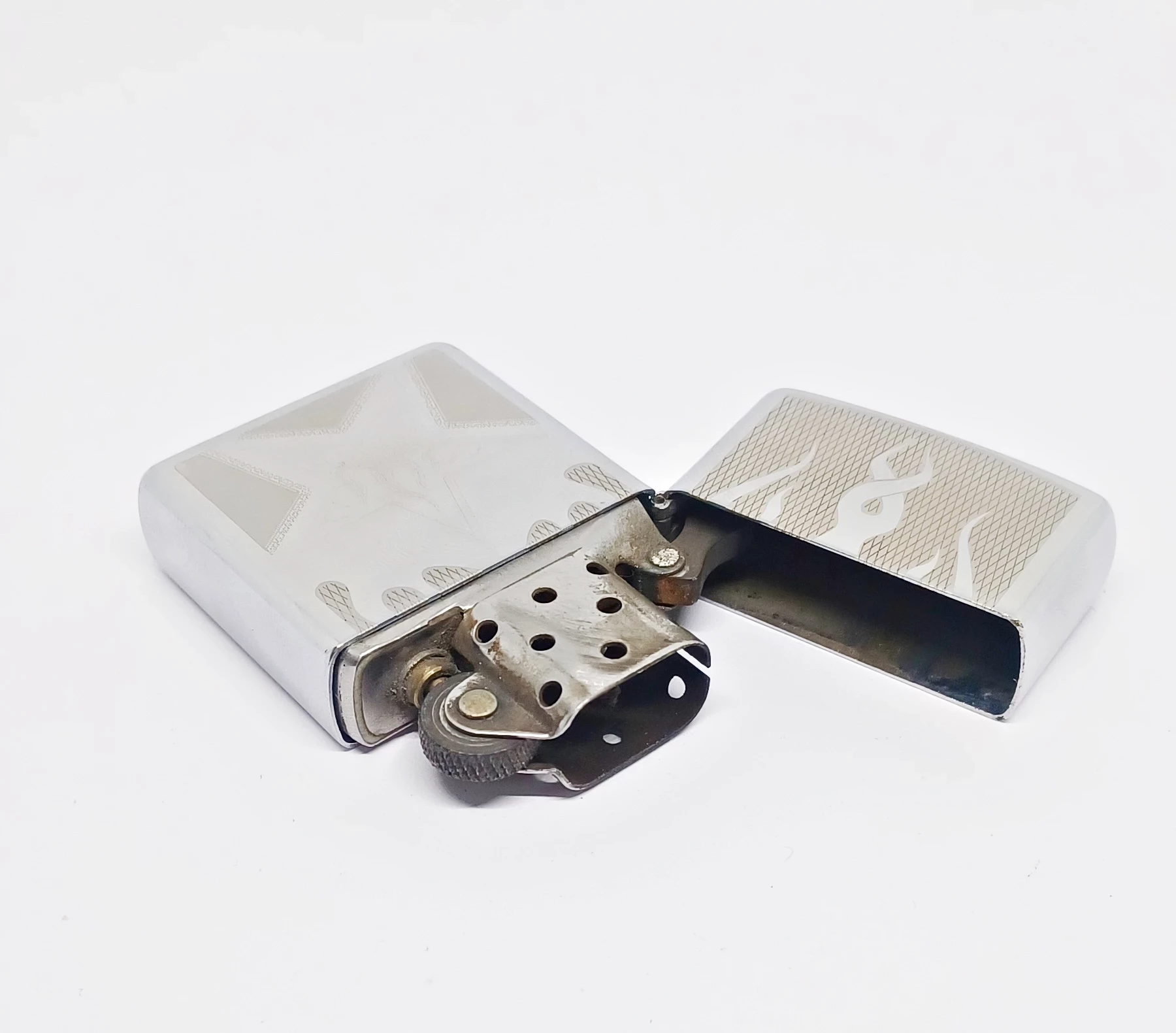 zapalniczka-zippo-stan-11323-2