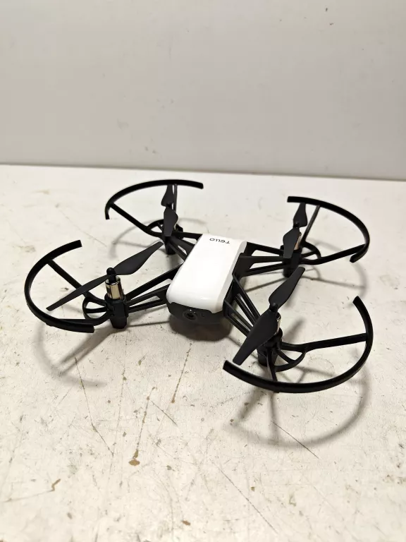 DRON DJI RYZ TELLO 100 M 1100 MAH+BATERIA POLECAM!
