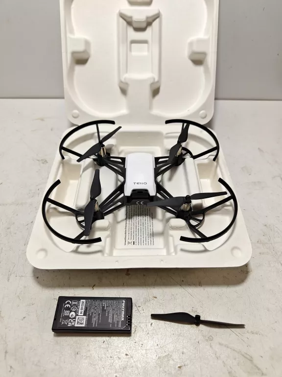 DRON DJI RYZ TELLO 100 M 1100 MAH+BATERIA POLECAM!
