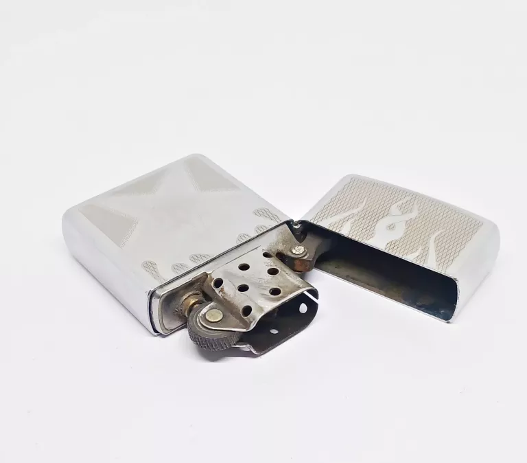 ZAPALNICZKA ZIPPO