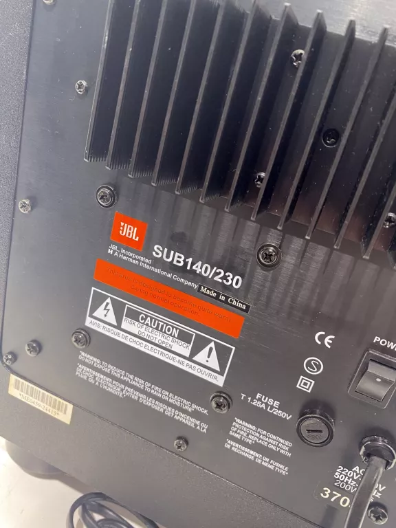 SUBWOOFER JBL SUB 140/230 200W