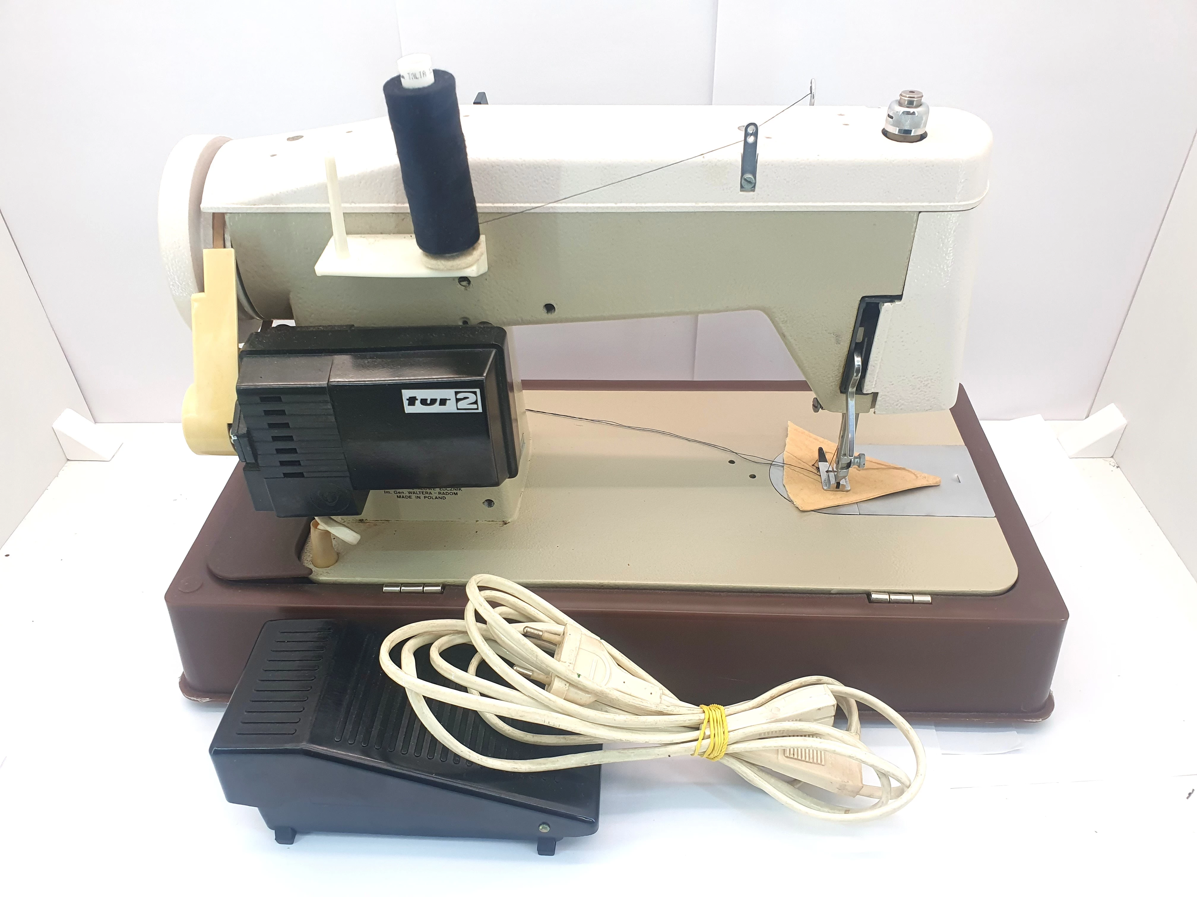 maszyna-do-szycia-lucznik-tur-2-komplet-stan-nie-wymaga-renowacji