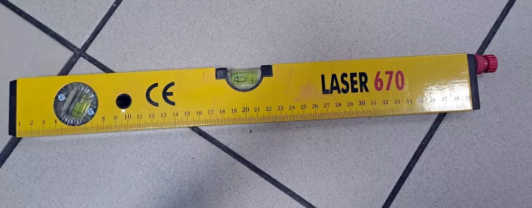 POZIOMICA LASEROWA POWERFIX PLW 670 WALIZKA