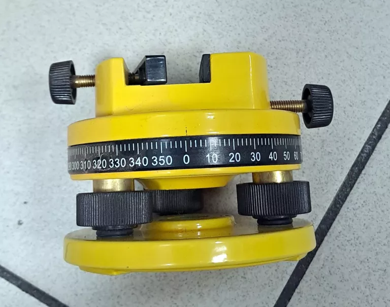 POZIOMICA LASEROWA POWERFIX PLW 670 WALIZKA