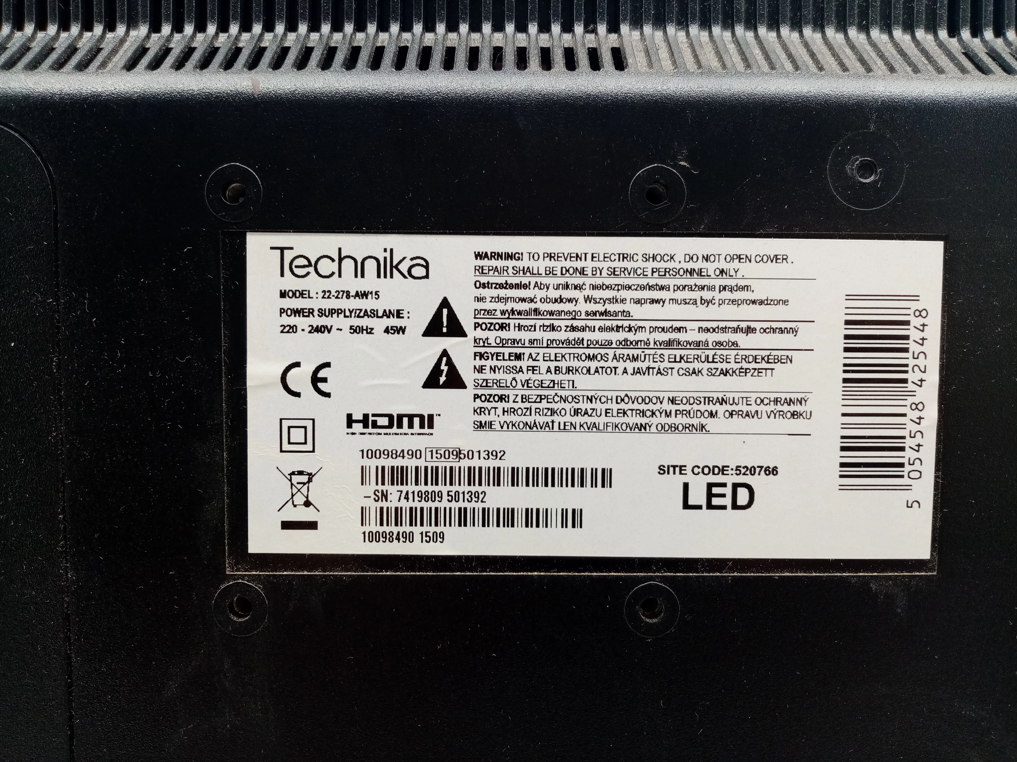 telewizor-technika-22-278-aw15-z-pilotem-format-hd-hd-ready