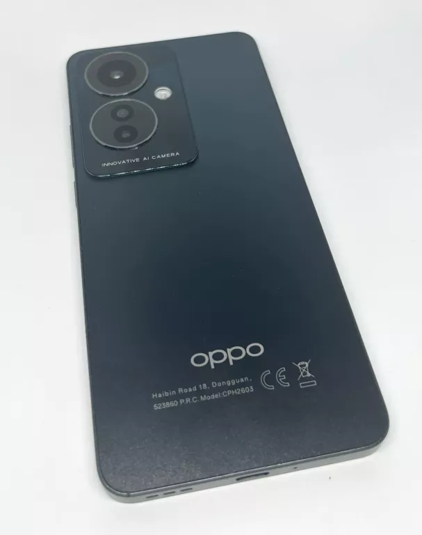 TELEFON OPPO RENO 11F 5G / 256 GB / 8 GB