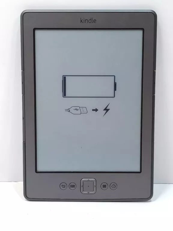 czytnik-ebook-kindle-d01100-classic-przekatna-ekranu-6