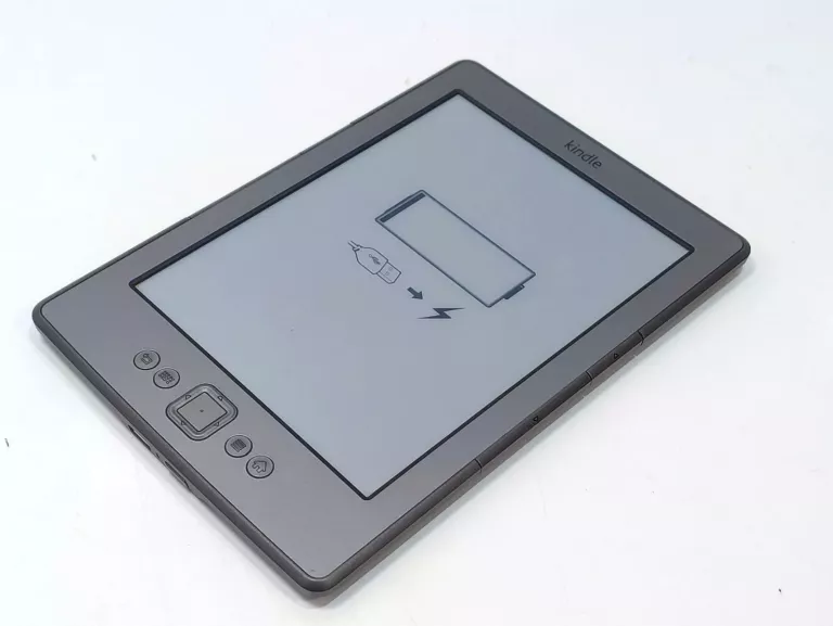 czytnik-ebook-kindle-d01100-classic-bronowicka-80-krakow